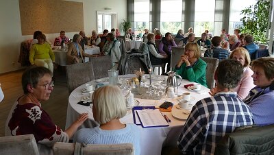 Besucher beim Solwodivortrag Besucher beim Solwodivortrag