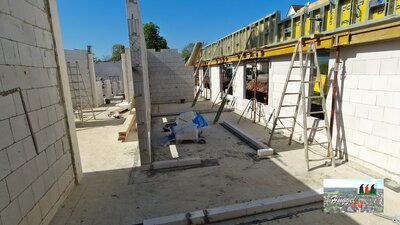 Mauerwerk Haus B - 16. KW