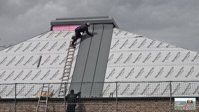 Montage Aluminiumtafeln Haus A