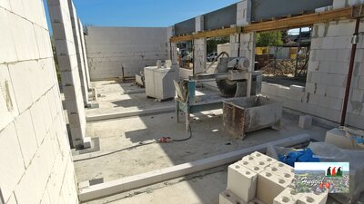 Mauerwerk Haus B - 16. KW