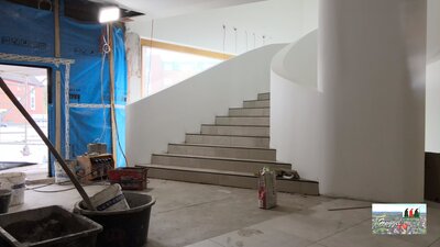 Treppenanlage Foyer Haus B