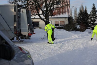 Eindrücke vom heutigen Testbetrieb der Müllabfuhr in Melle. Foto: M. Kluwe, AWIGO LOGISTIK. Eindrücke vom heutigen Testbetrieb der Müllabfuhr in Melle. Foto: M. Kluwe, AWIGO LOGISTIK.