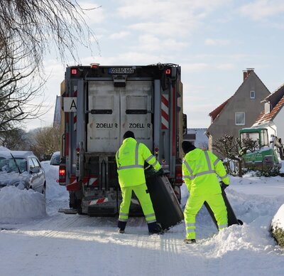 Eindrücke vom heutigen Testbetrieb der Müllabfuhr in Melle. Foto: M. Kluwe, AWIGO LOGISTIK. Eindrücke vom heutigen Testbetrieb der Müllabfuhr in Melle. Foto: M. Kluwe, AWIGO LOGISTIK.