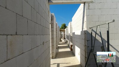 Flur Haus B - 18. KW