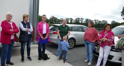 Frau Kätker bei der Begrüßung