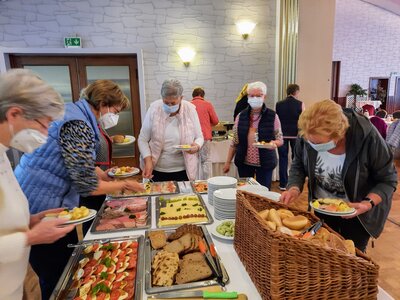 Frauenfrühstück mit Lesung