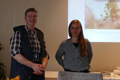 Annemarie Große Börding und Claudia Kay Rudhardt